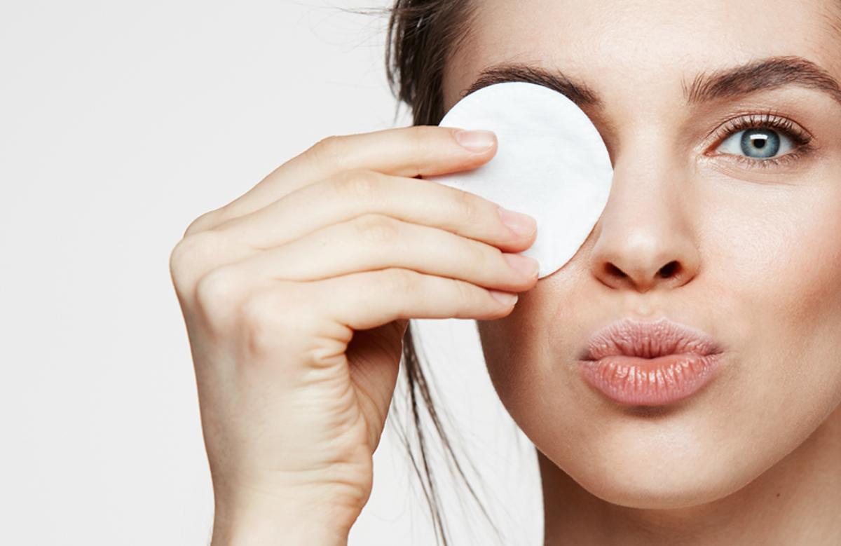 sensiderm doctor dermatologist advice version cleansing milk face